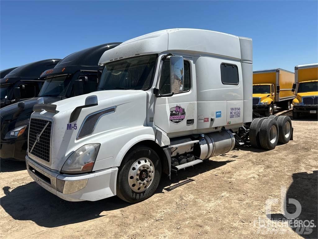 Volvo VNL Τράκτορες