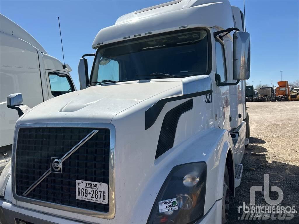 Volvo VNL Τράκτορες