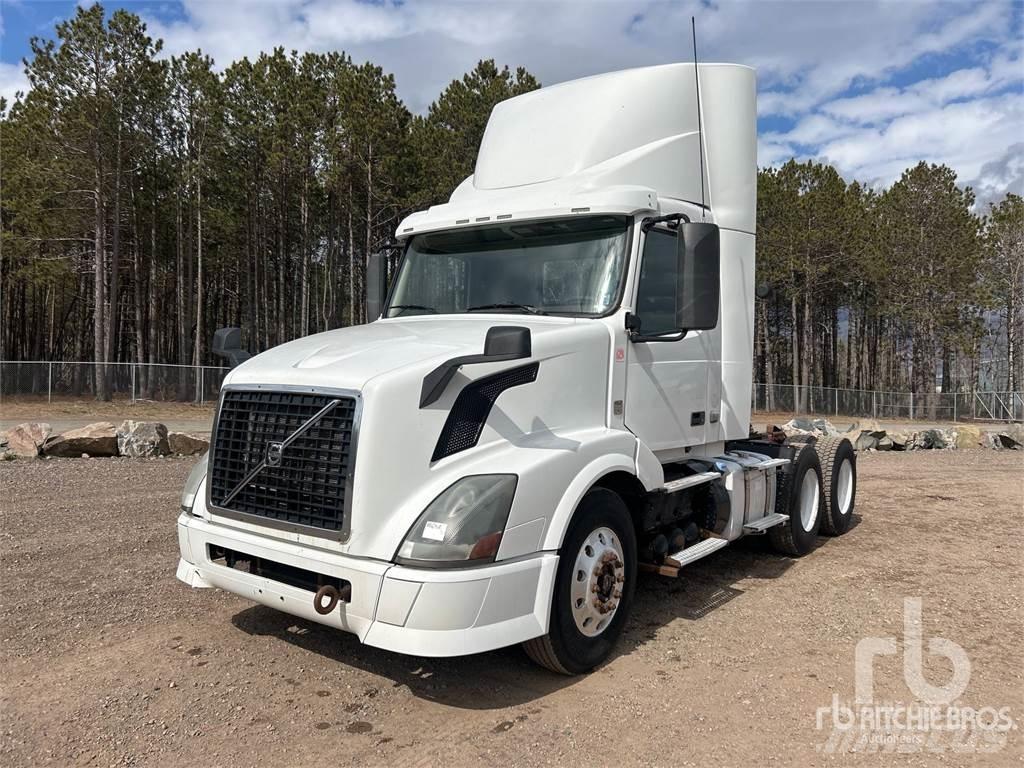 Volvo VNL Τράκτορες