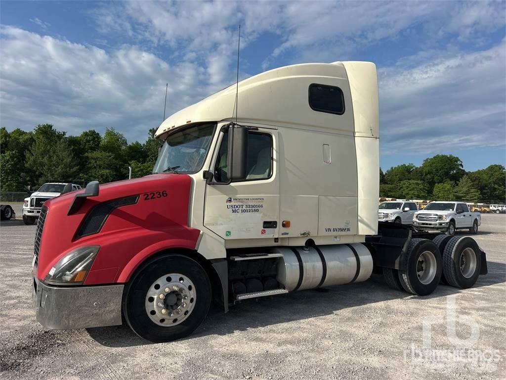 Volvo VNL Τράκτορες