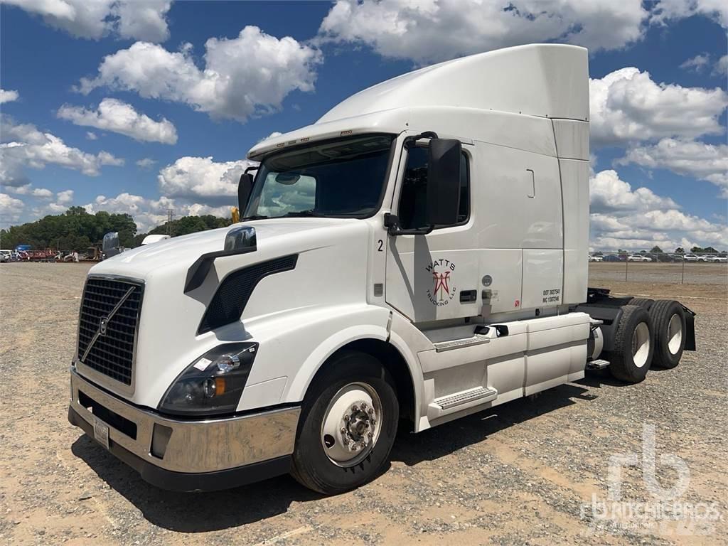 Volvo VNL Τράκτορες