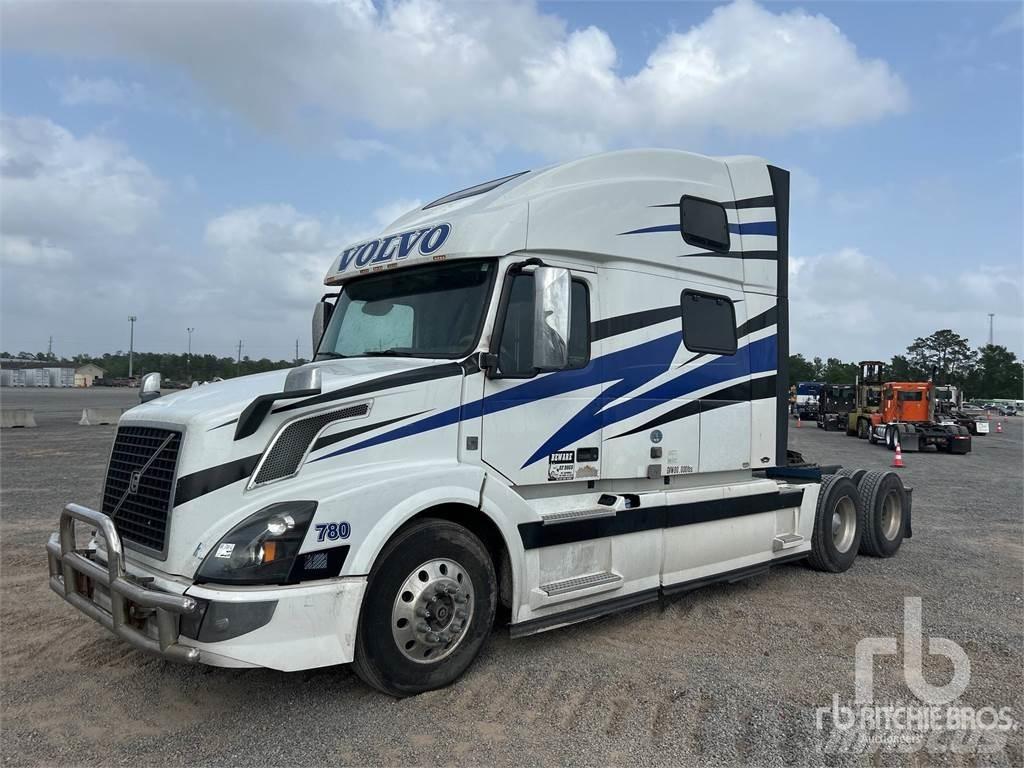 Volvo VNL Τράκτορες