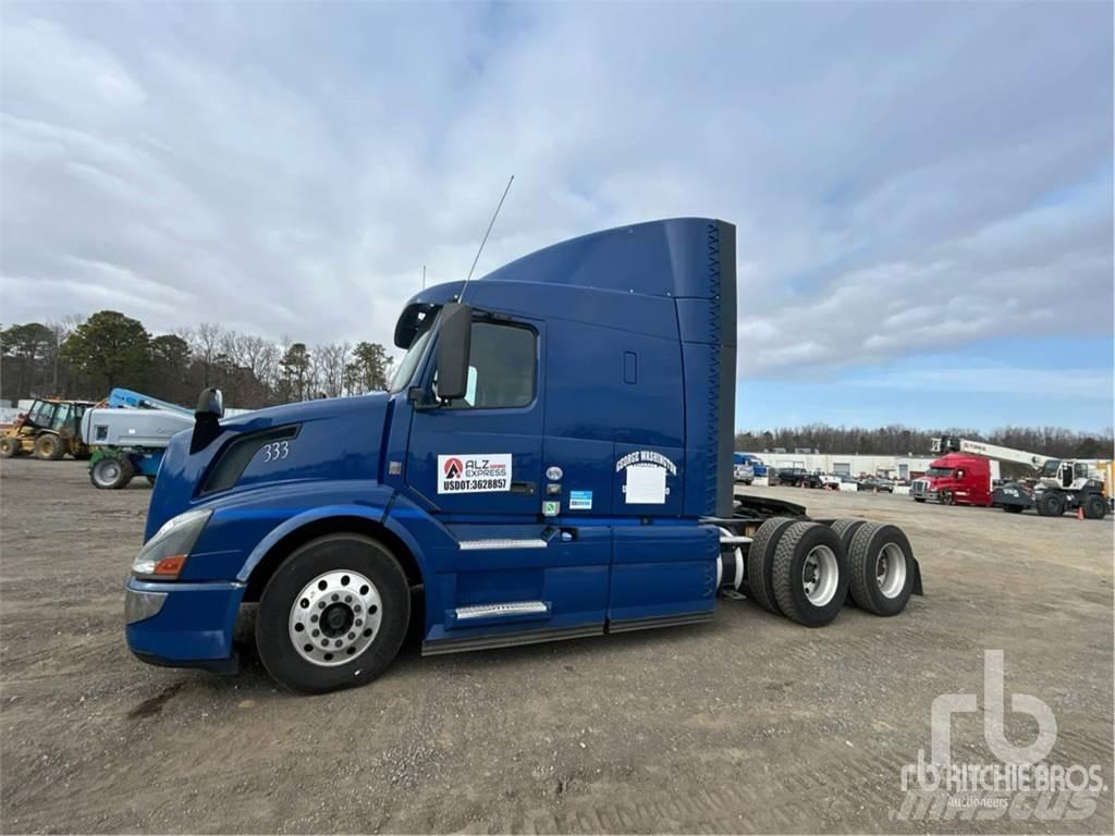 Volvo VNL630 Τράκτορες