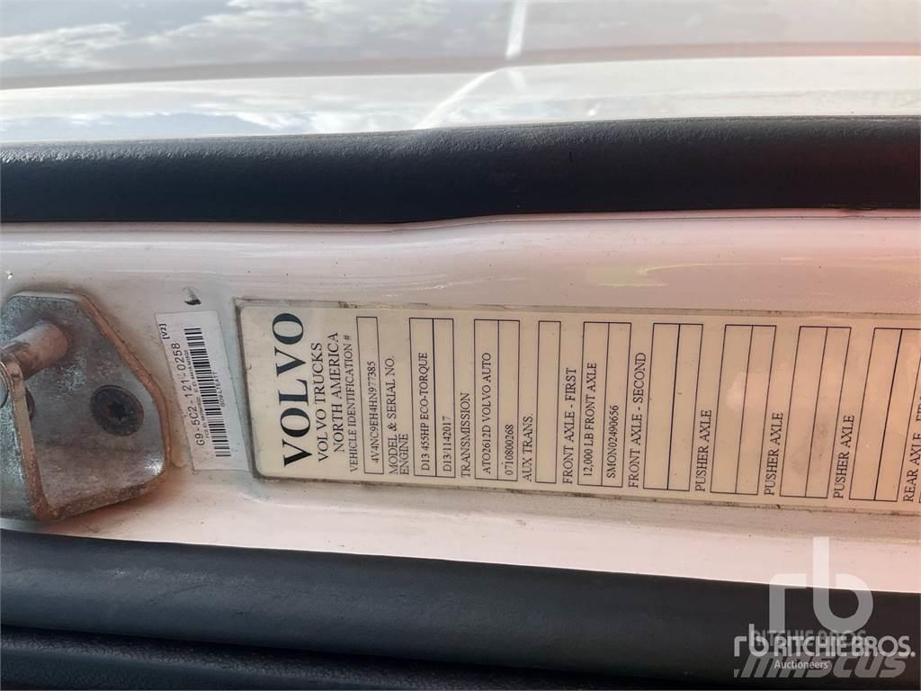 Volvo VNL64 Τράκτορες