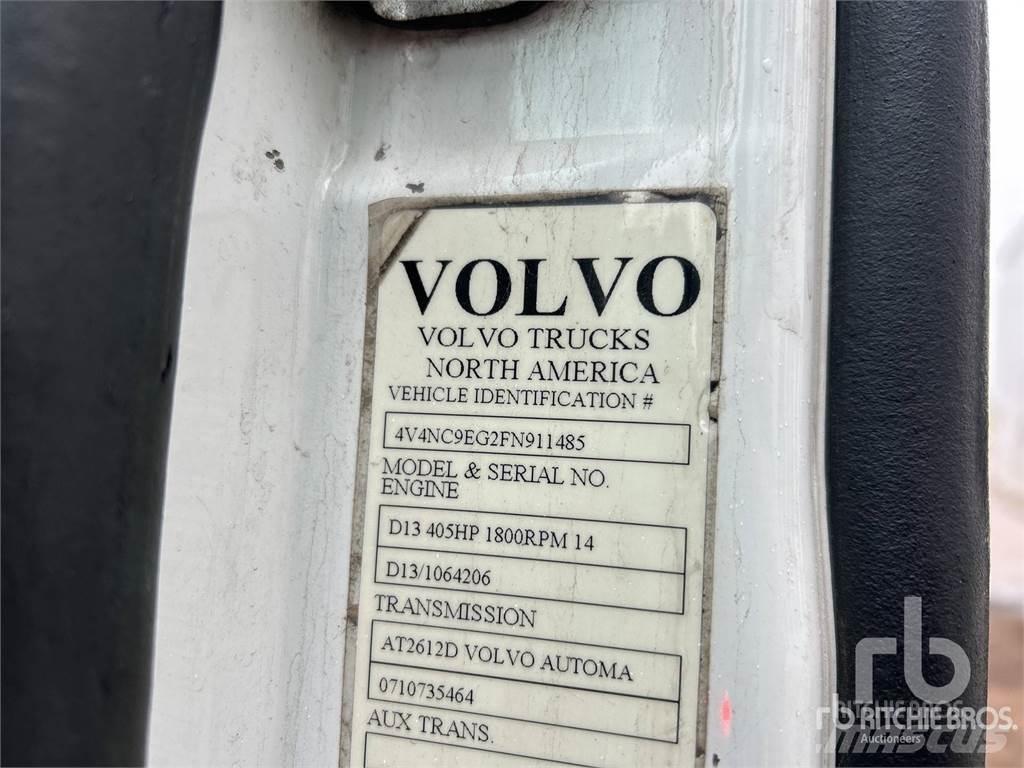 Volvo VNL64 Τράκτορες