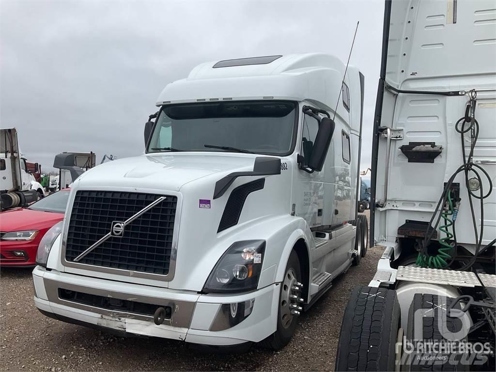 Volvo VNL670 Τράκτορες