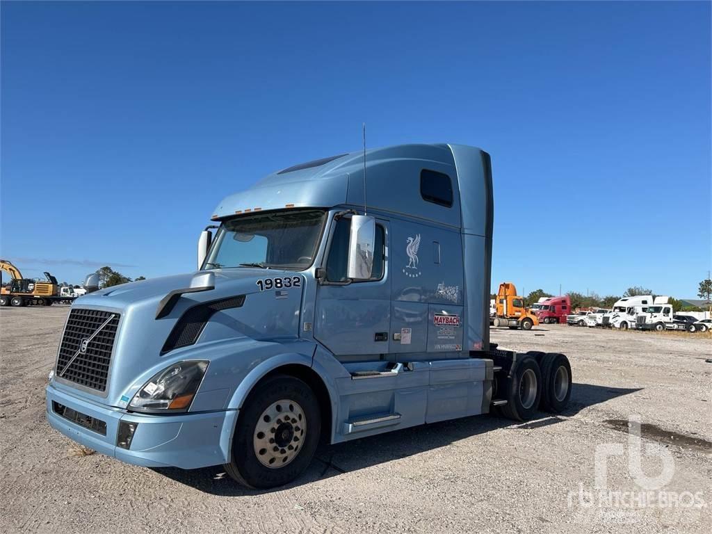 Volvo VNL670 Τράκτορες
