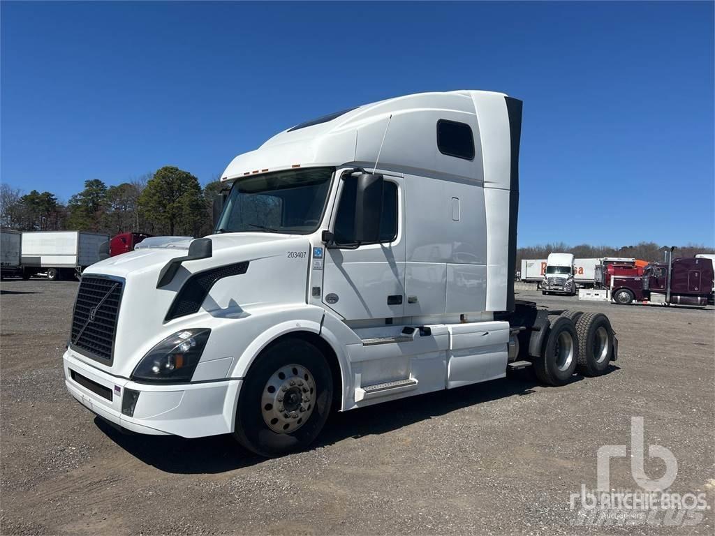 Volvo VNL670 Τράκτορες