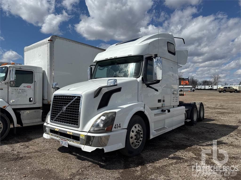 Volvo VNL670 Τράκτορες
