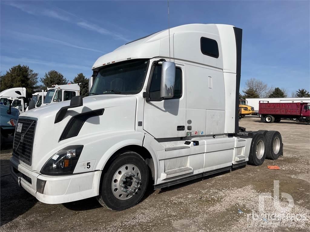 Volvo VNL670 Τράκτορες