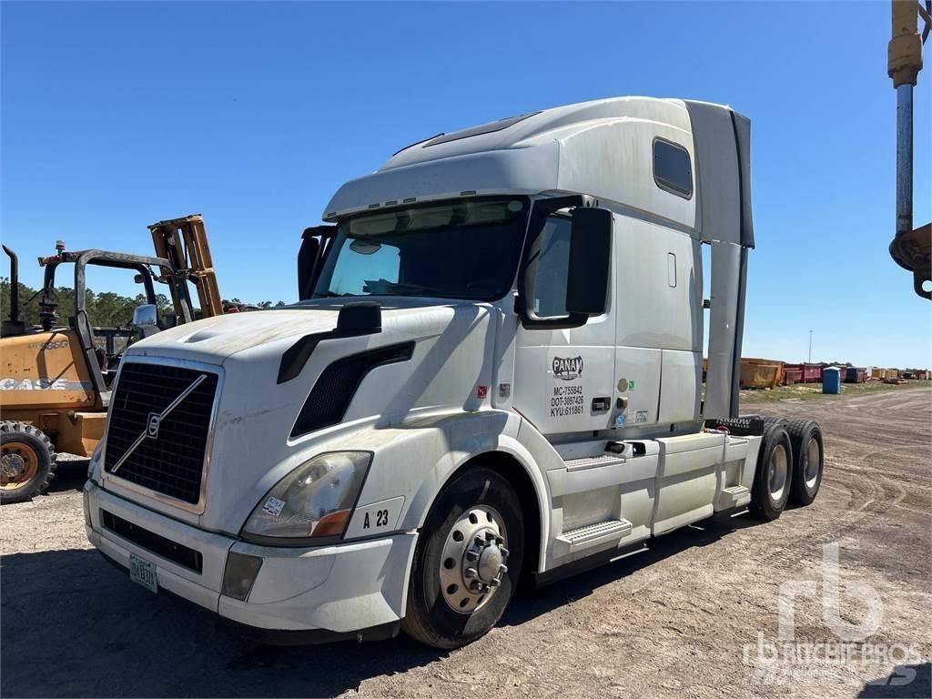 Volvo VNL670 Τράκτορες