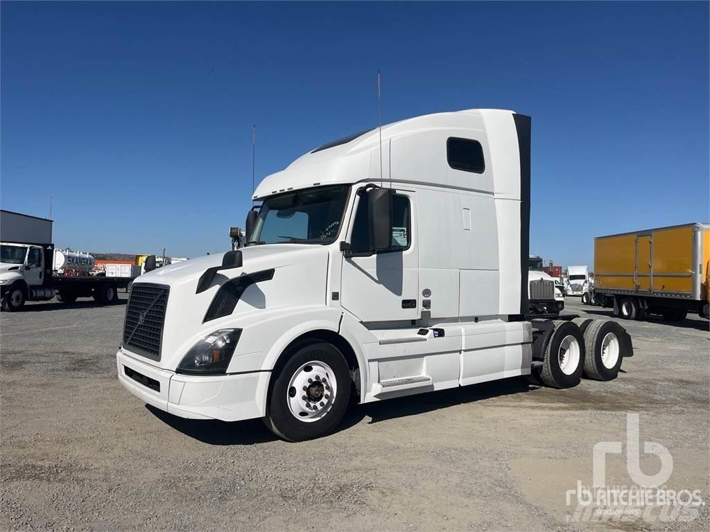 Volvo VNL670 Τράκτορες