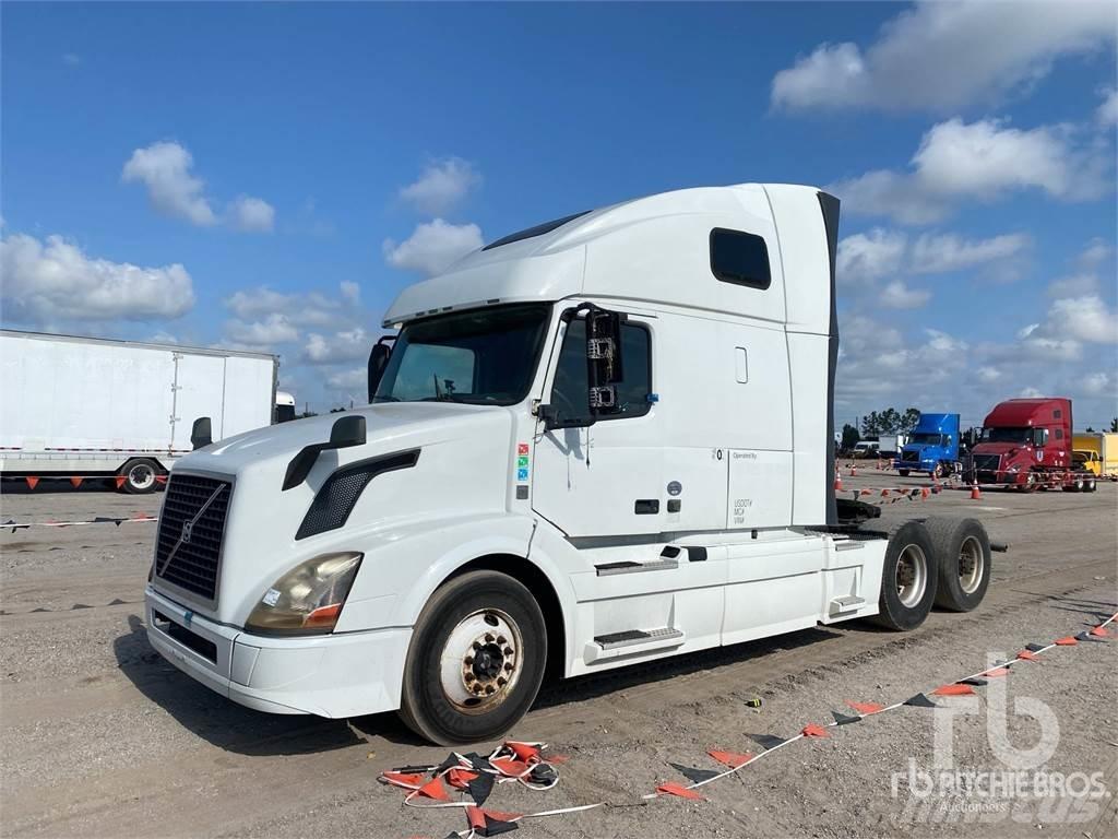 Volvo VNL670 Τράκτορες