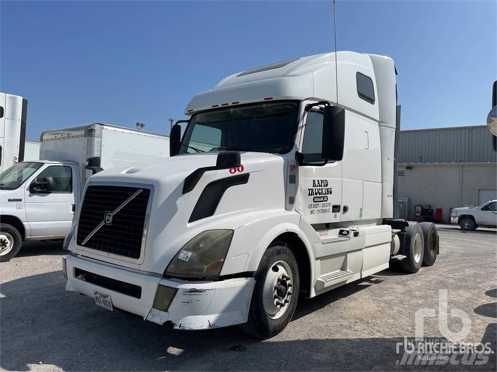 Volvo VNL670 Τράκτορες