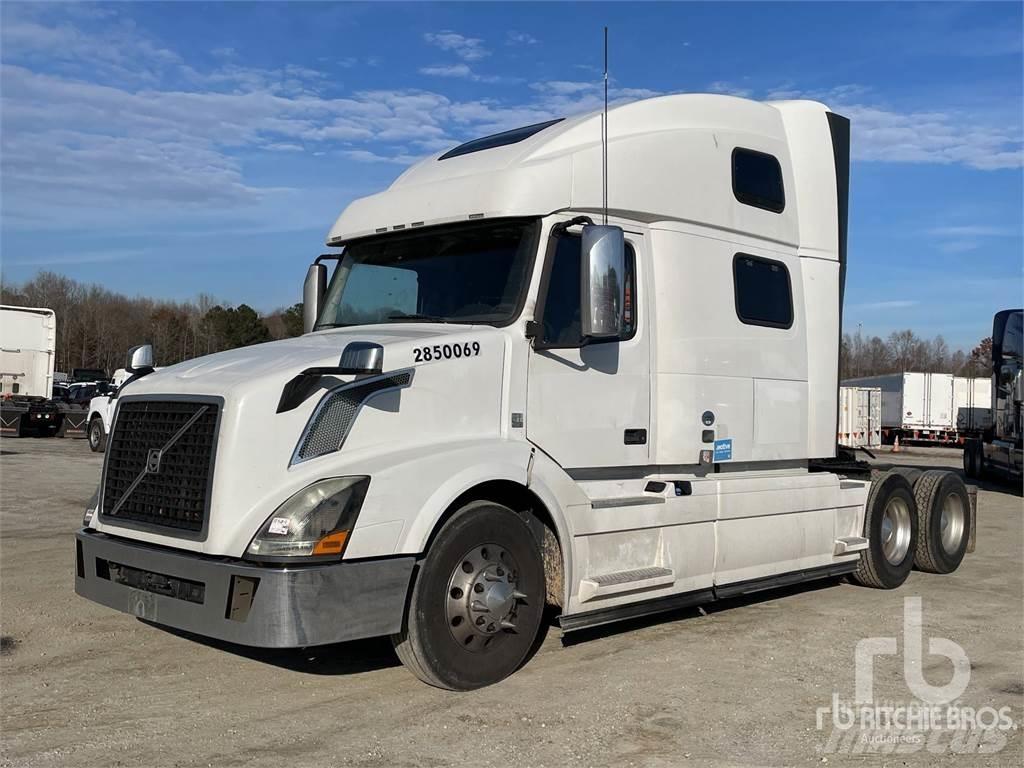 Volvo VNL780 Τράκτορες