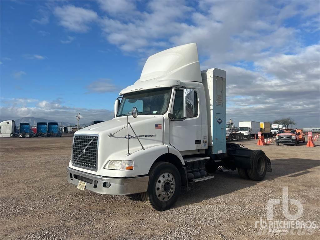 Volvo VNM Τράκτορες