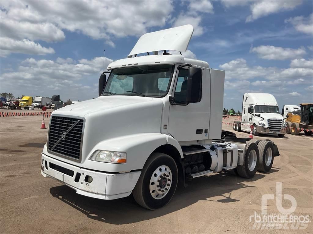 Volvo VNM200 Τράκτορες