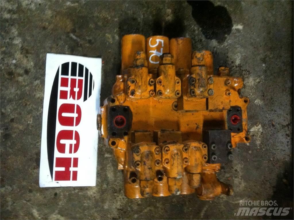Linde 6638 7550/M - 4 sekcyjny Υδραυλικά
