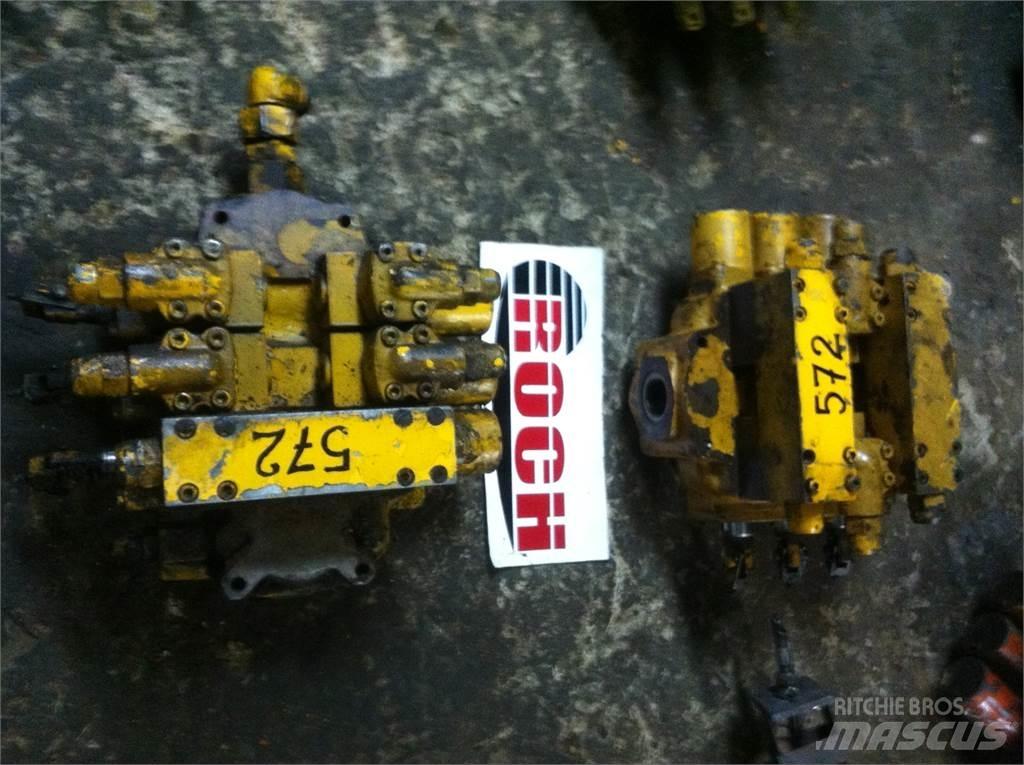 Linde 7507 - 3 SEKCYJNY Υδραυλικά