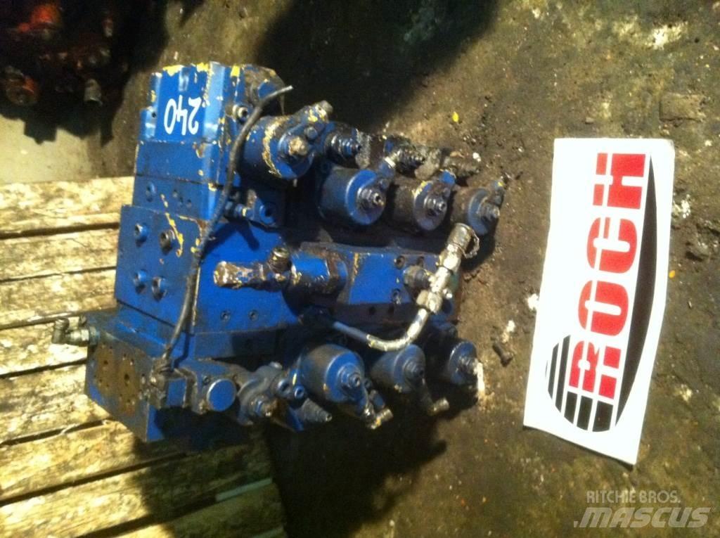 Linde VT6/7537 - 7 SEKCYJNY Υδραυλικά