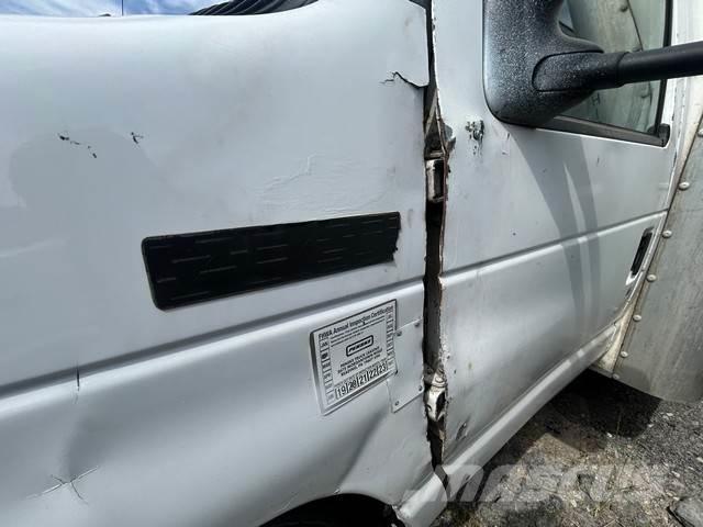 Ford E-350 Φορτηγά Κόφα