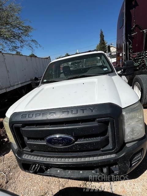 Ford F250 Οχήματα περισυλλογής