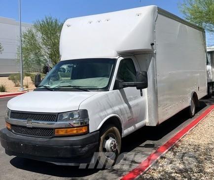 GMC Savana 4500 Φορτηγά Κόφα