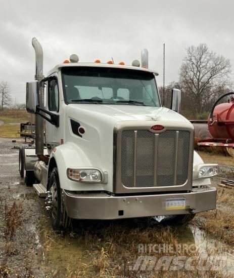 Peterbilt 567SB Τράκτορες