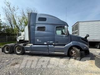 Volvo T760 Τράκτορες