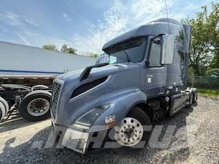 Volvo T760 Τράκτορες