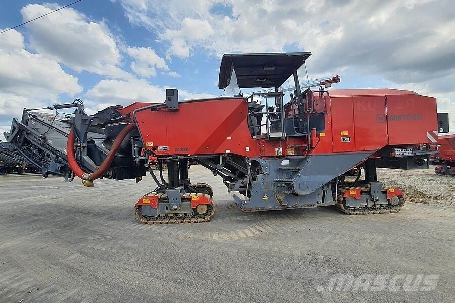 Wirtgen W 220 Επεξεργασίας επίστρωσης ασφάλτου