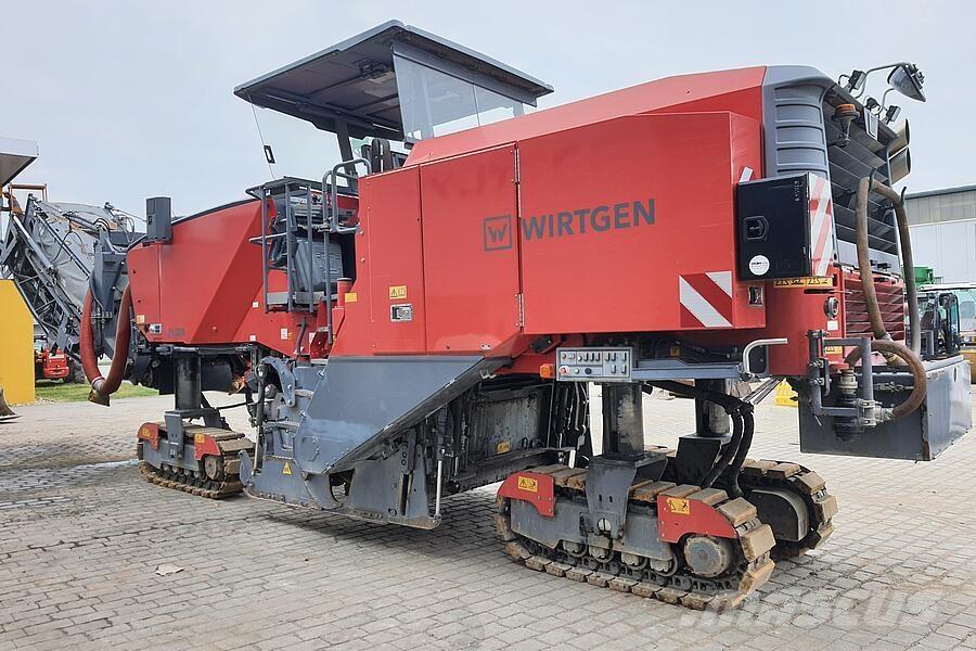 Wirtgen W 220 Επεξεργασίας επίστρωσης ασφάλτου
