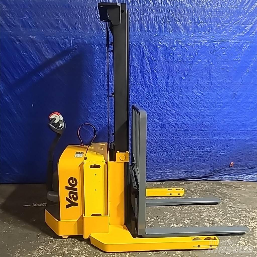 Yale MSW040 Ηλεκτρικά παλετοφόρα με ιστό
