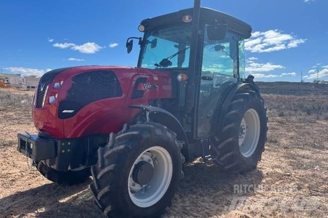 Valtra F105S Τρακτέρ