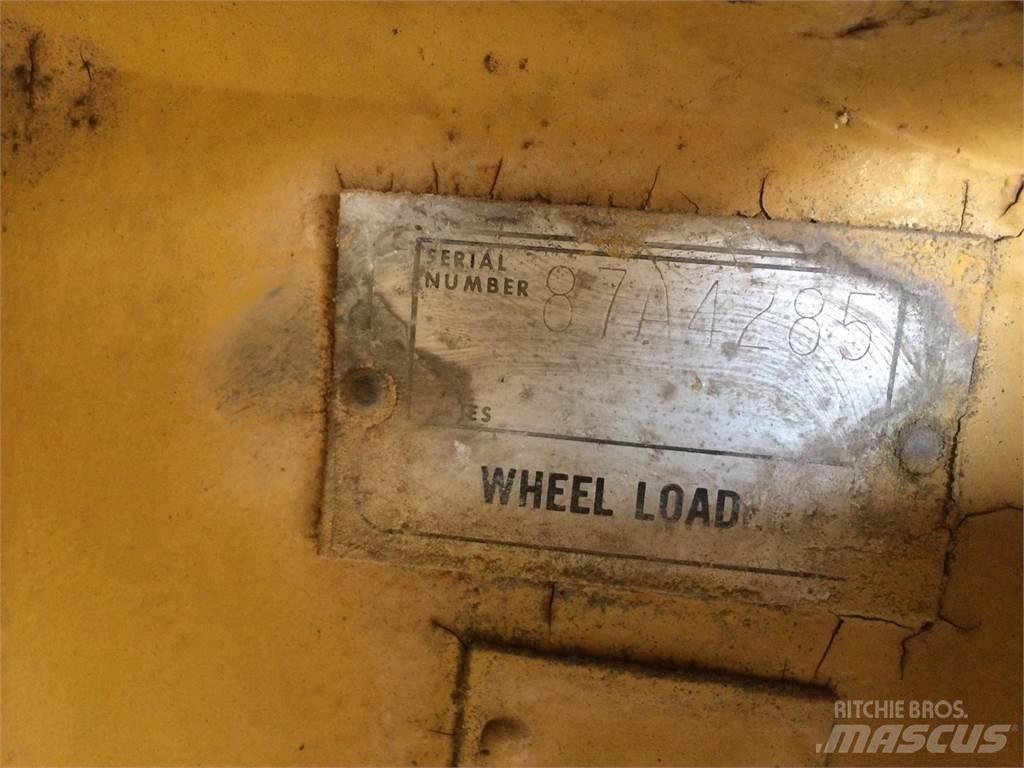 CAT 988 Φορτωτές με λάστιχα (Τροχοφόροι)