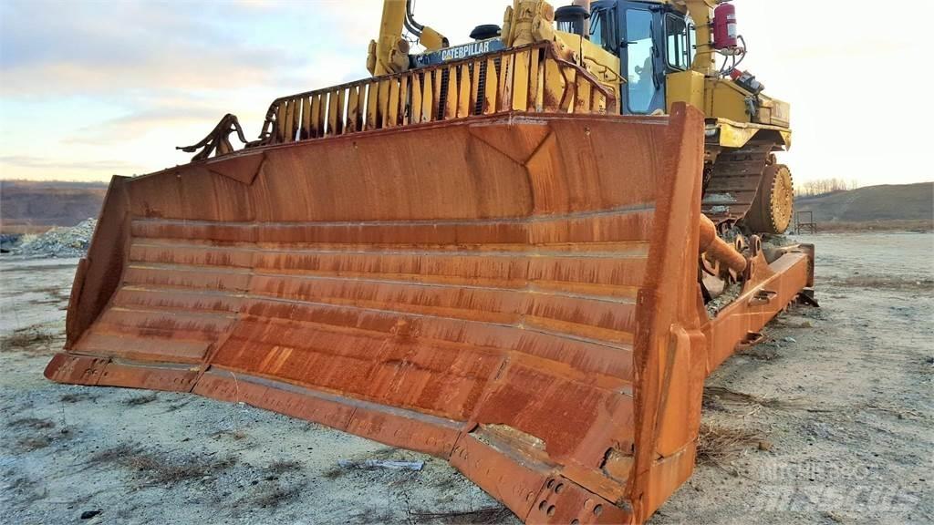 CAT D11R Μπουλντόζες με ερπύστριες