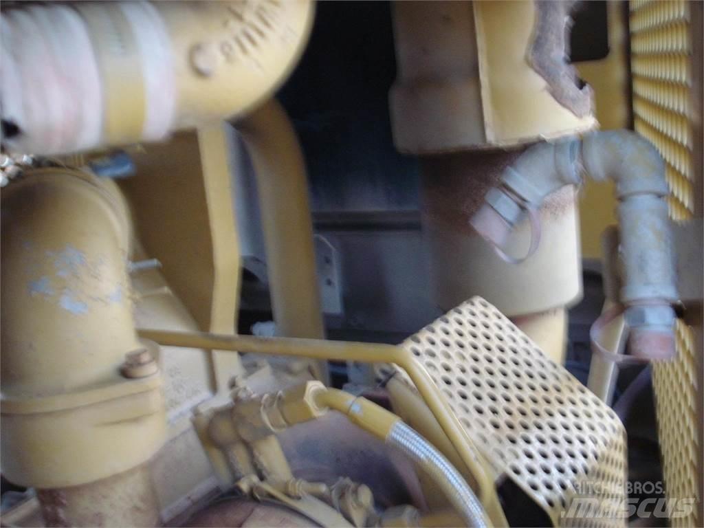 CAT D11R Μπουλντόζες με ερπύστριες