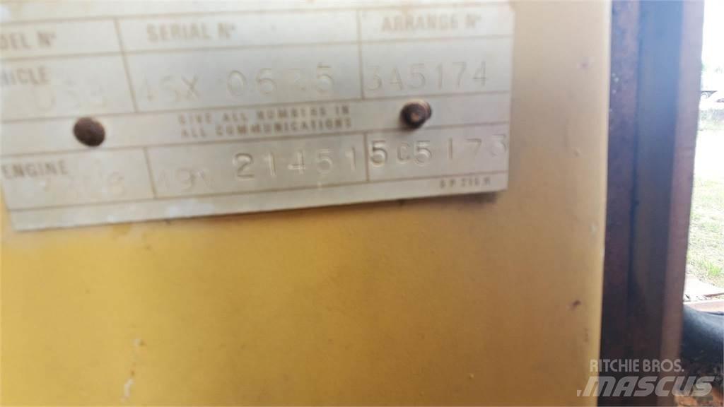 CAT D5B Μπουλντόζες με ερπύστριες