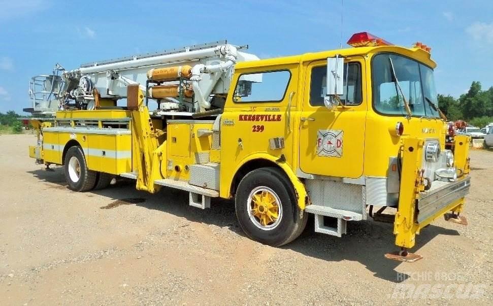 Mack CF685 Πυροσβεστικά οχήματα