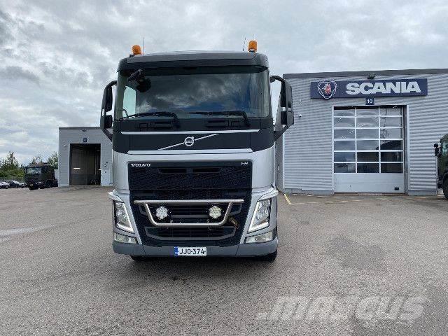 Volvo FH 13 6x4 Τράκτορες