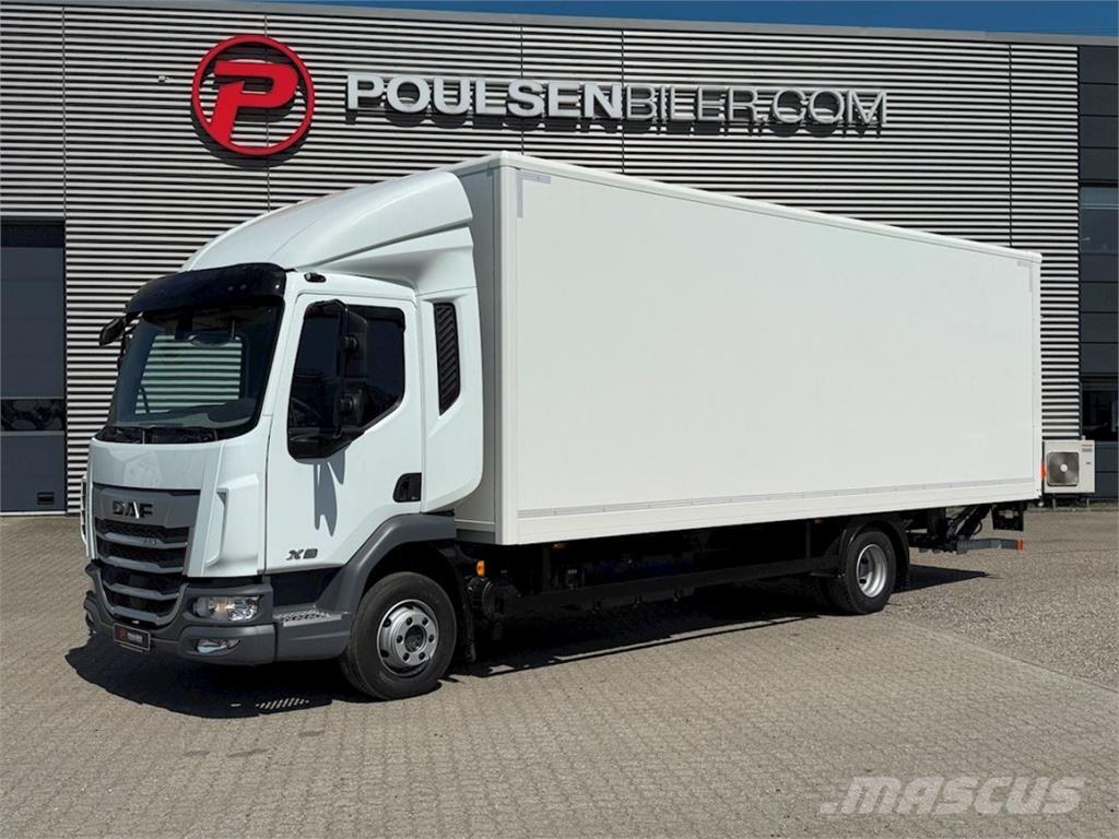 DAF XB230 med lift Φορτηγά Κόφα