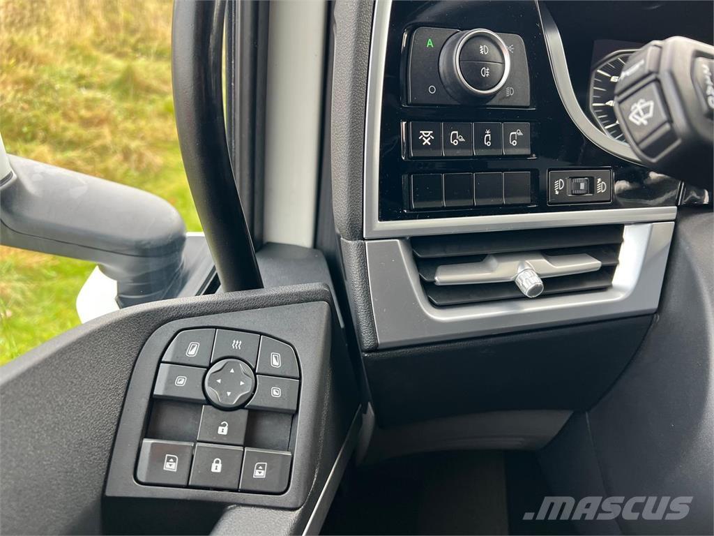 DAF XF530 FTS 6x2 Τράκτορες