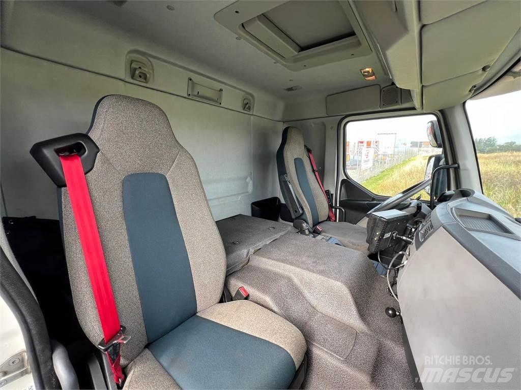 Volvo FE320 6x2*4 Φορτηγά Κόφα