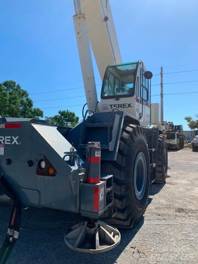 Terex  Γερανοί ανώμαλου εδάφους
