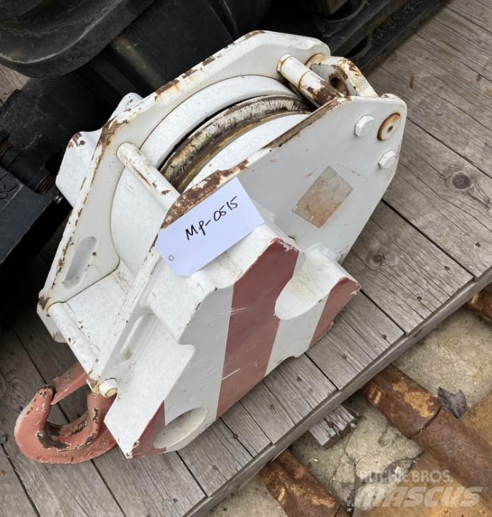Terex  Άλλες ανυψωτικές μηχανές