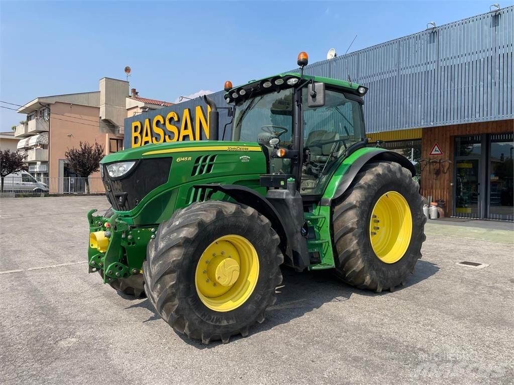 John Deere 6145 R Τρακτέρ
