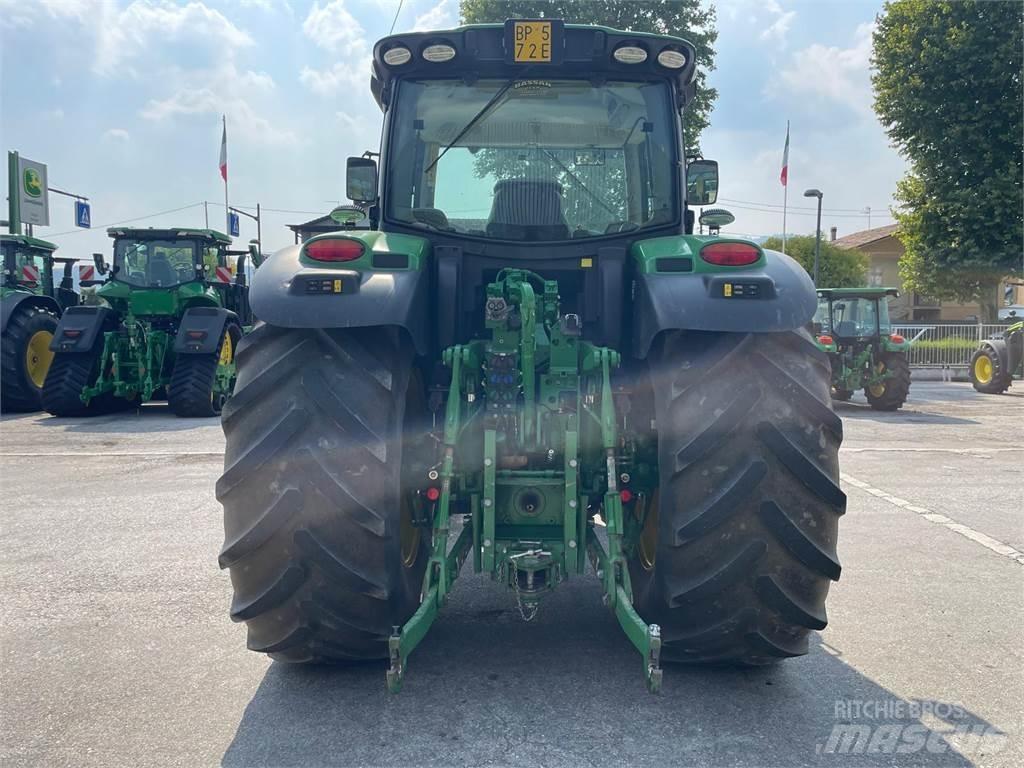 John Deere 6145 R Τρακτέρ