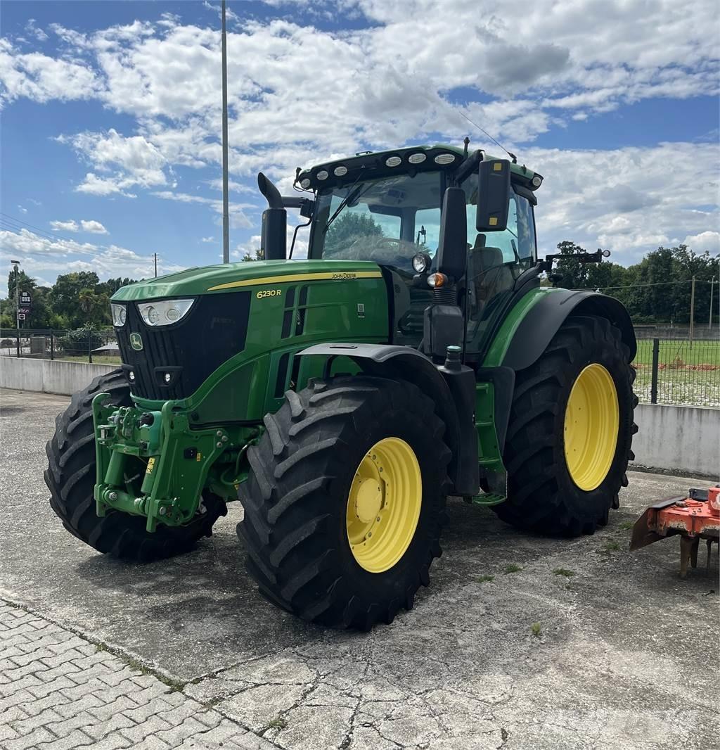 John Deere 6230 R Τρακτέρ