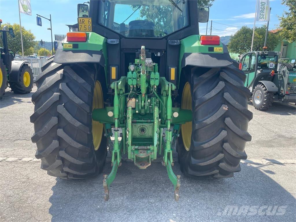 John Deere 6810 Τρακτέρ
