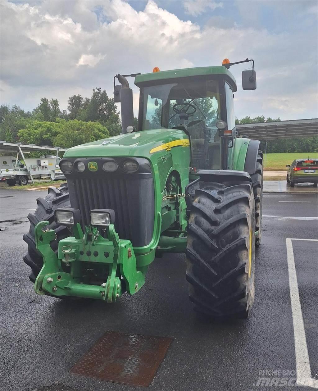 John Deere 8320 Τρακτέρ